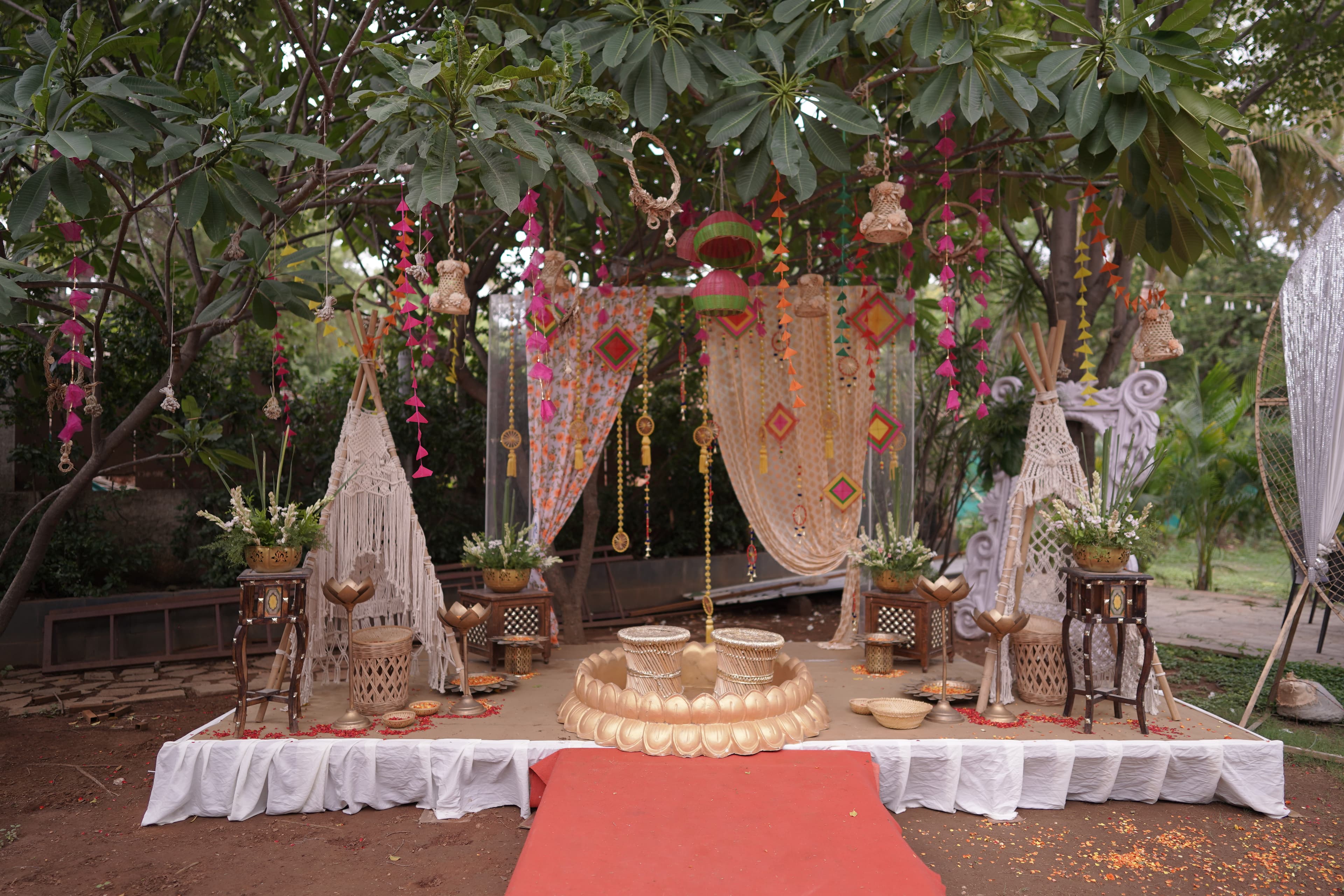 Open lawn ceremony setup